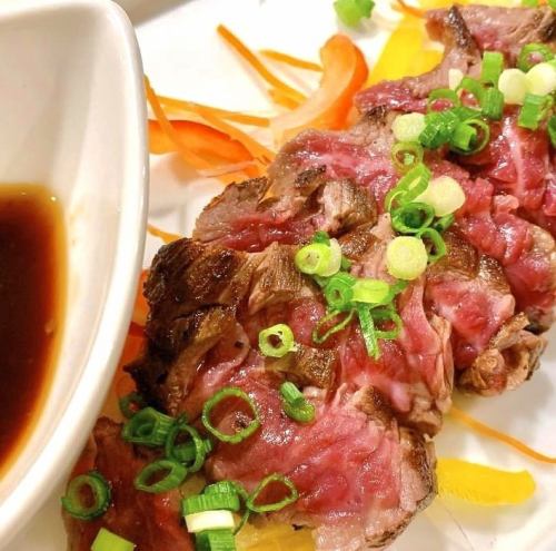 Tataki of tender beef skirt steak with light sauce