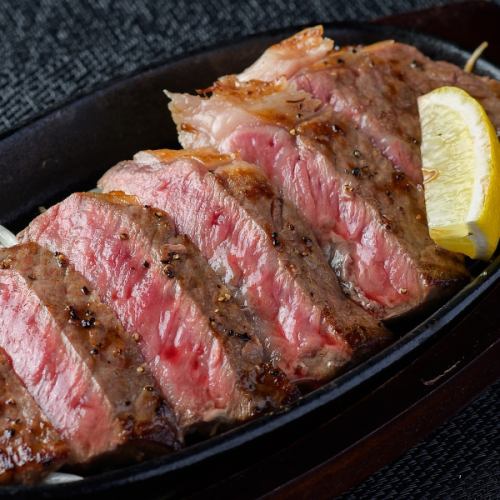 九州各县的当地美食和特色肉类菜肴。