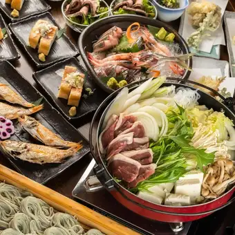 【歓送迎会に◎地酒9種入2H飲放付】鍋付き日本海の幸と地酒を楽しむ宴会コース全8品
