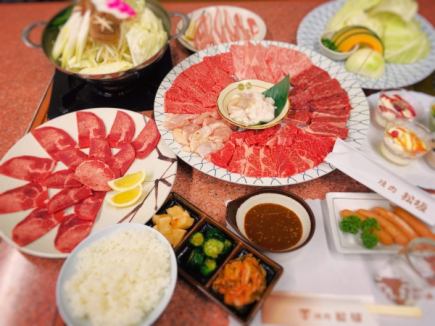 【飲み放題付き★焼肉贅沢コース】特製ホルモン鍋,和牛特選ロース,オリーブ牛など全15品6930円