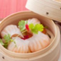 Cantonese steamed shrimp dumplings