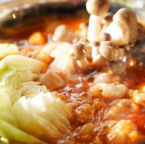 モツ鍋、トリッパの煮込み風(トマトチゲ鍋)