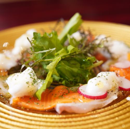 ☆日替り鮮魚を使用☆鮮魚のカルパッチョ
