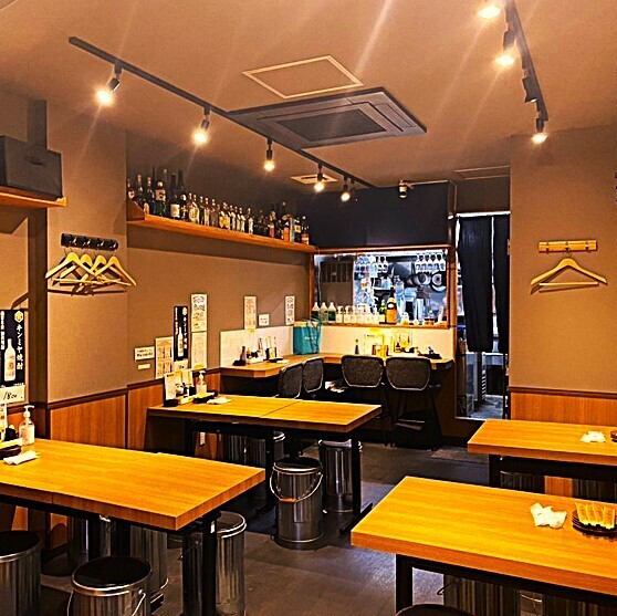 A relaxed and comfortable table.Maximum of 10 people allowed!! Perfect for welcoming and farewell parties. All-you-can-drink is a great deal for large parties. Includes 2 hours of all-you-can-drink (last order 30 minutes), and terrace seating is also available.