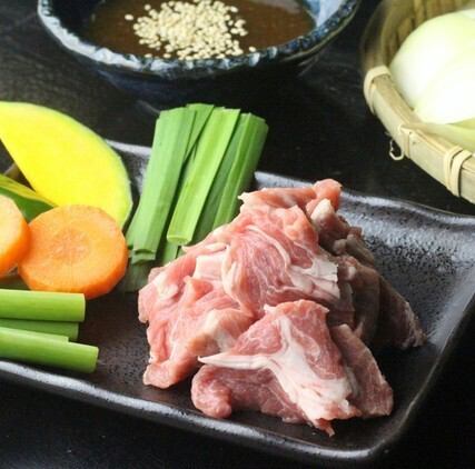 Traditional and delicious Genghis Khan. Please give it a try!