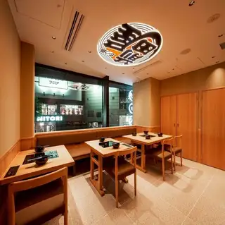 8名様でご利用いただける個室です。