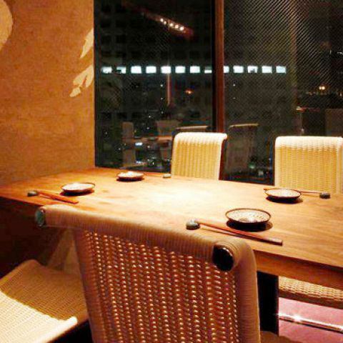 8名様までなら靴を脱いで寛げるお座敷がオススメ◎女子会や合コン、会社宴会など様々なシーンでご利用いただけます！店舗貸切は、最大20名様まで承っております！お気軽に店舗までお問い合わせください☆