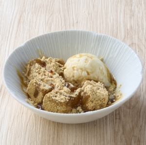 Brown sugar soybean flour warabi mochi and ice cream