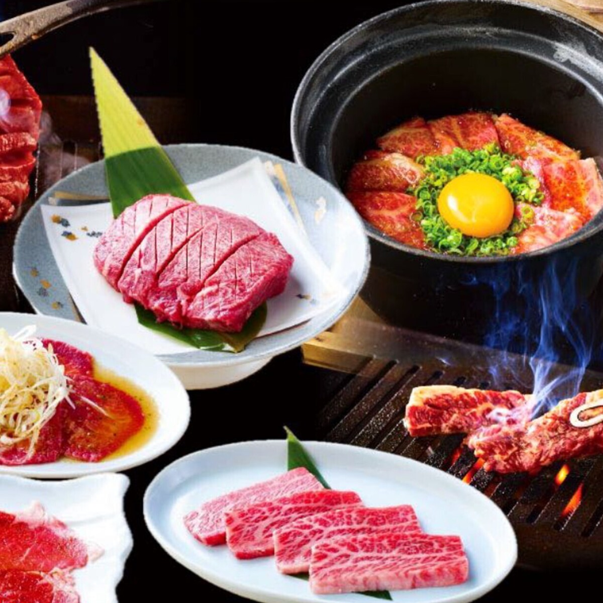 職人が厳選した黒毛和牛。厳選素材の焼肉食べ放題はデートにも◎