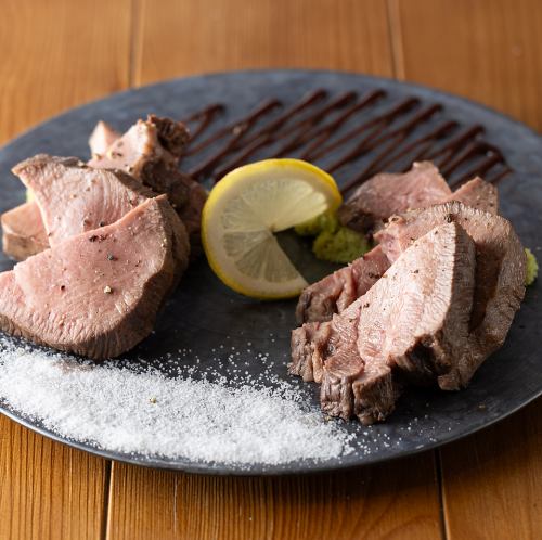 Melt-in-the-mouth beef tongue from flaxseed beef