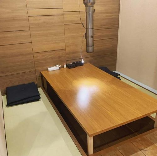 畳が心地よい和風の個室席