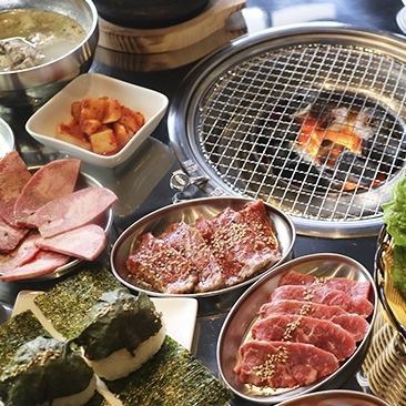 本場韓国焼肉を召し上がれ