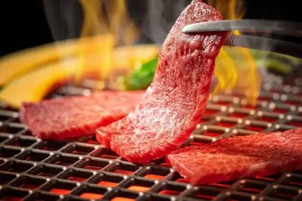 【焼肉＆ホルモンコース】（2時間飲み放題付） お一人様5500円(税込)