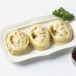 Meat dumplings (3 pieces)