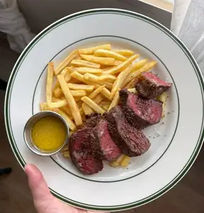 牛ステーキフリット