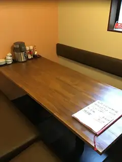Reservations are accepted for groups of 3 or more.