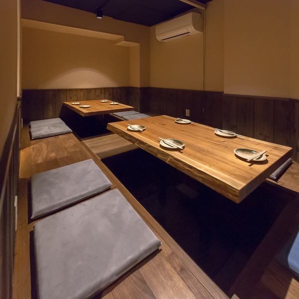 There are horigotatsu seats that can be used by 3 to 10 people.★If you are using up to 5 people, you can use it as a semi-private room.It is a seat where you can relax comfortably.