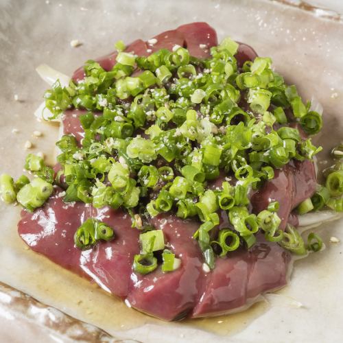 Top-grade liver sashimi