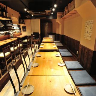 難波駅すぐの好立地!最大で16名様までご宴会をお楽しみいただけます♪