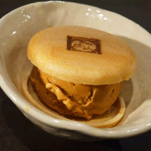 季節のアイス最中