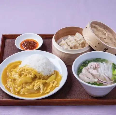 『牛肉』のフォーと「宇都宮カレー」セット