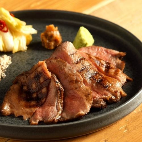 Thick-sliced beef tongue steak [120g]