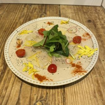 旬鮮魚のカルパッチョ