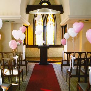 2階フロアーは1.5次会や2次会の演出に。2次会でもチャペルを使用した演出できます。