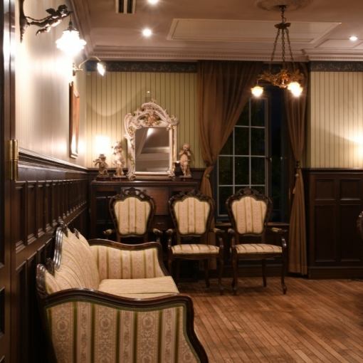 ☆アンティーク家具に囲まれて♪「コスプレイヤー撮影♪」でもご利用いただけます "+*☆