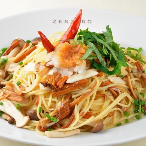 Japanese-style peperoncino with perilla and mushrooms from Aichi Prefecture