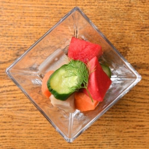 彩り野菜自家製ピクルス