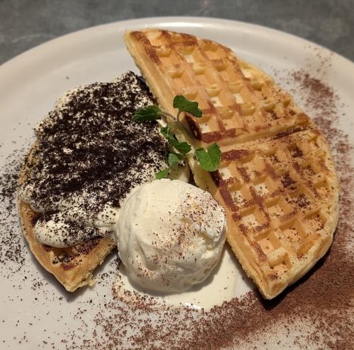 Tiramisu Waffle SiB