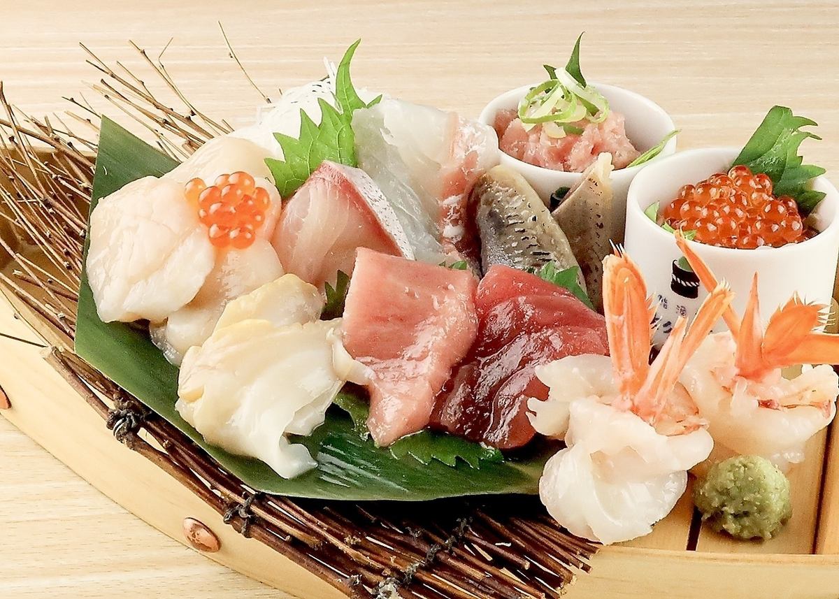 昼宴会大歓迎！鮨・酒・肴 杉玉　寿司や刺身や天ぷらもありマス