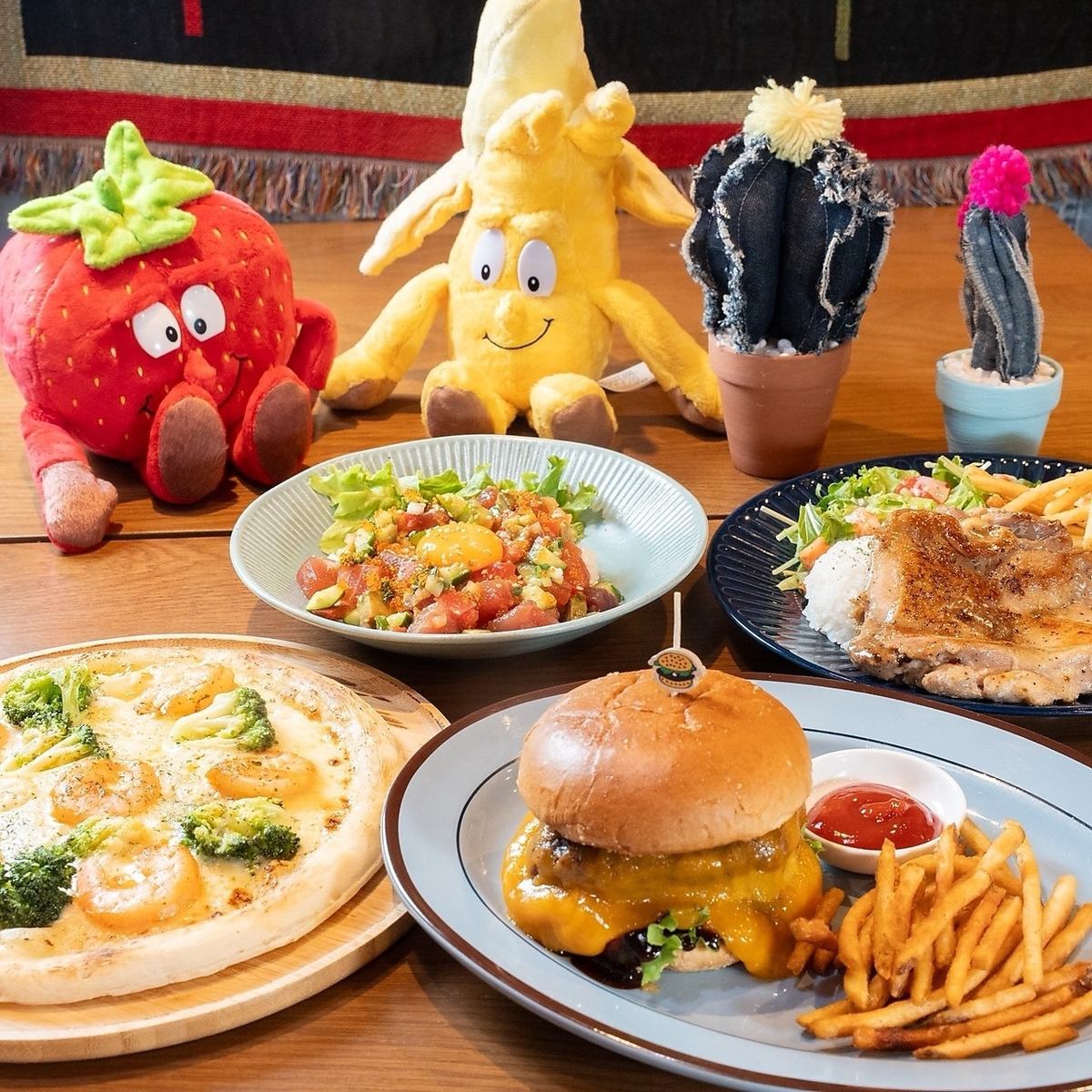 有名店で研鑽を積んだオーナーが作るハワイアン料理や季節のメニューをご提供します♪