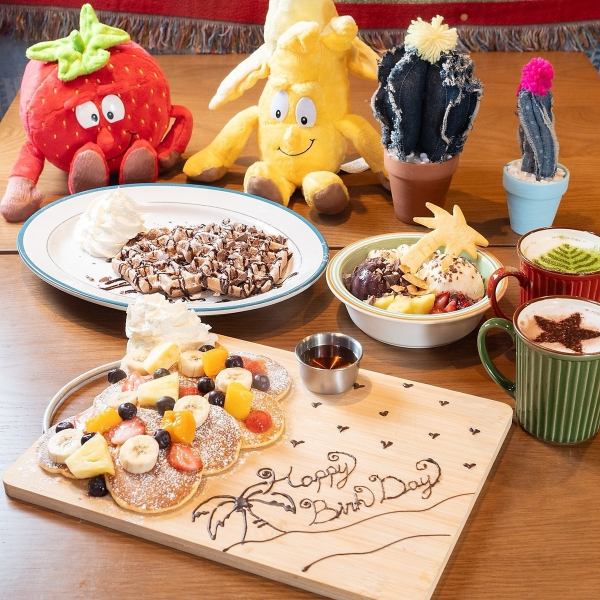 大切な方と過ごす特別な記念日・誕生日は、海辺のリゾートを思わせるオシャレな空間がぴったりです◎ご予約時にクーポンをご利用いただくことで、デザートプレートをサービスします。心に残るアニバーサリーをご満喫ください！