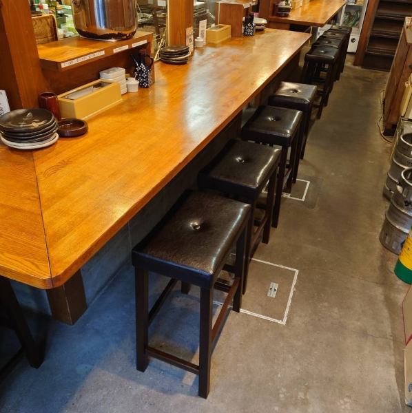 『いつでもみんなが楽しく集う店』をコンセプトに、おもてなし精神をもって毎日お客様をお待ちしております。会社帰りの一杯、気の合う仲間と一杯など様々なシーンでご利用いただけます♪今日も様様に集合！いつでも、誰でも、美味しく、楽しいひと時を◎ニューフェイスも加わってお待ちしています☆