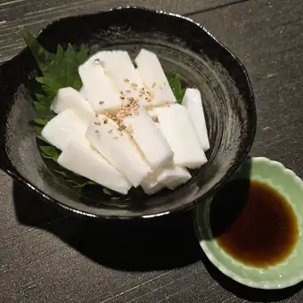 出汁醤油で食べる長芋短冊
