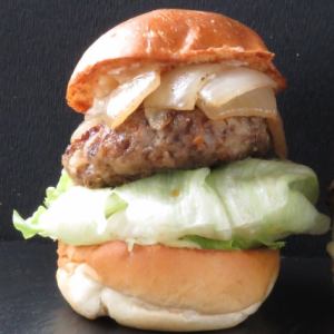 Aohige Premium Burger (100% Hiroshima beef steak meat)