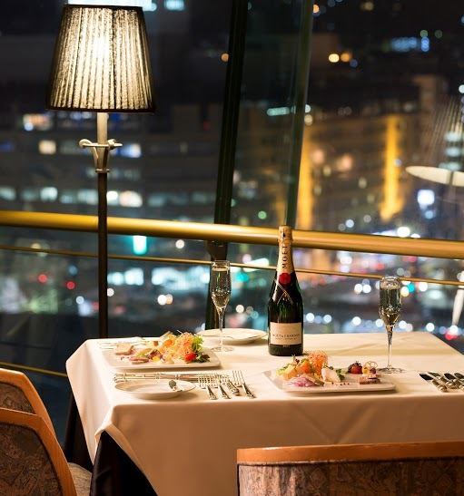 [Hotel top floor ☆] Enjoy conversation while watching the night view in front of Kanazawa station ♪