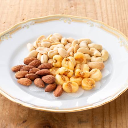 mixed nuts & pistachio