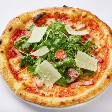 ピッツァ　インサラータ　～能登豚ベーコンと加賀野菜～