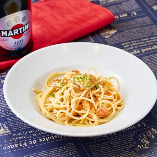 フレッシュトマトとアンチョビのスプマンテ風味（スパゲッティーニ）