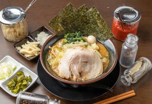 Rich pork bone miso ramen!