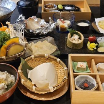 【5月末まで】野菜出汁の豆乳湯葉しゃぶしゃぶ「大豆屋のベジタリアンコース」 5,500円