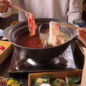 【12月開始】美肌豆乳2色しゃぶしゃぶ【冬の幸コース】3,500円★飲み放題付5,500円