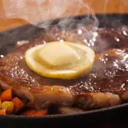 【NO.1リブステーキ　Mサイズ】180g