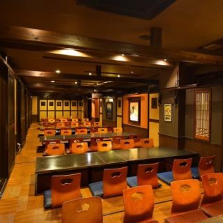 【静岡駅徒歩3分】当店最大席数となる50名様程度まで収容可能◎会社宴会や歓送迎会・同窓会・結婚式の二次会など大型宴会におすすめです。