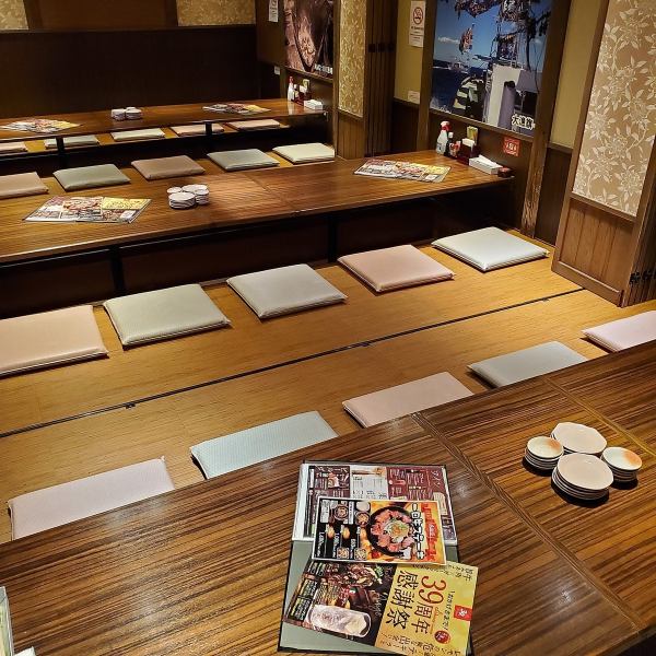 The horigotatsu tatami room where you can stretch your legs and relax is recommended for large parties! We also have a banquet hall that can accommodate up to 36 people!Due to its popularity, please make a reservation early♪ Please feel free to contact us!