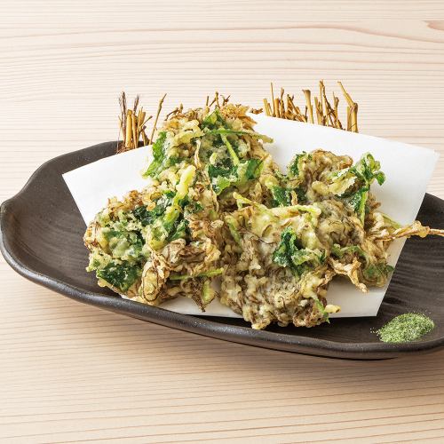 三つ葉香る沖縄産もずく天ぷら