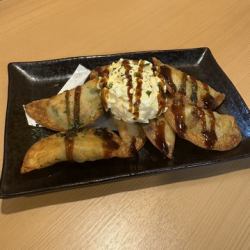 おこ玉揚げ餃子